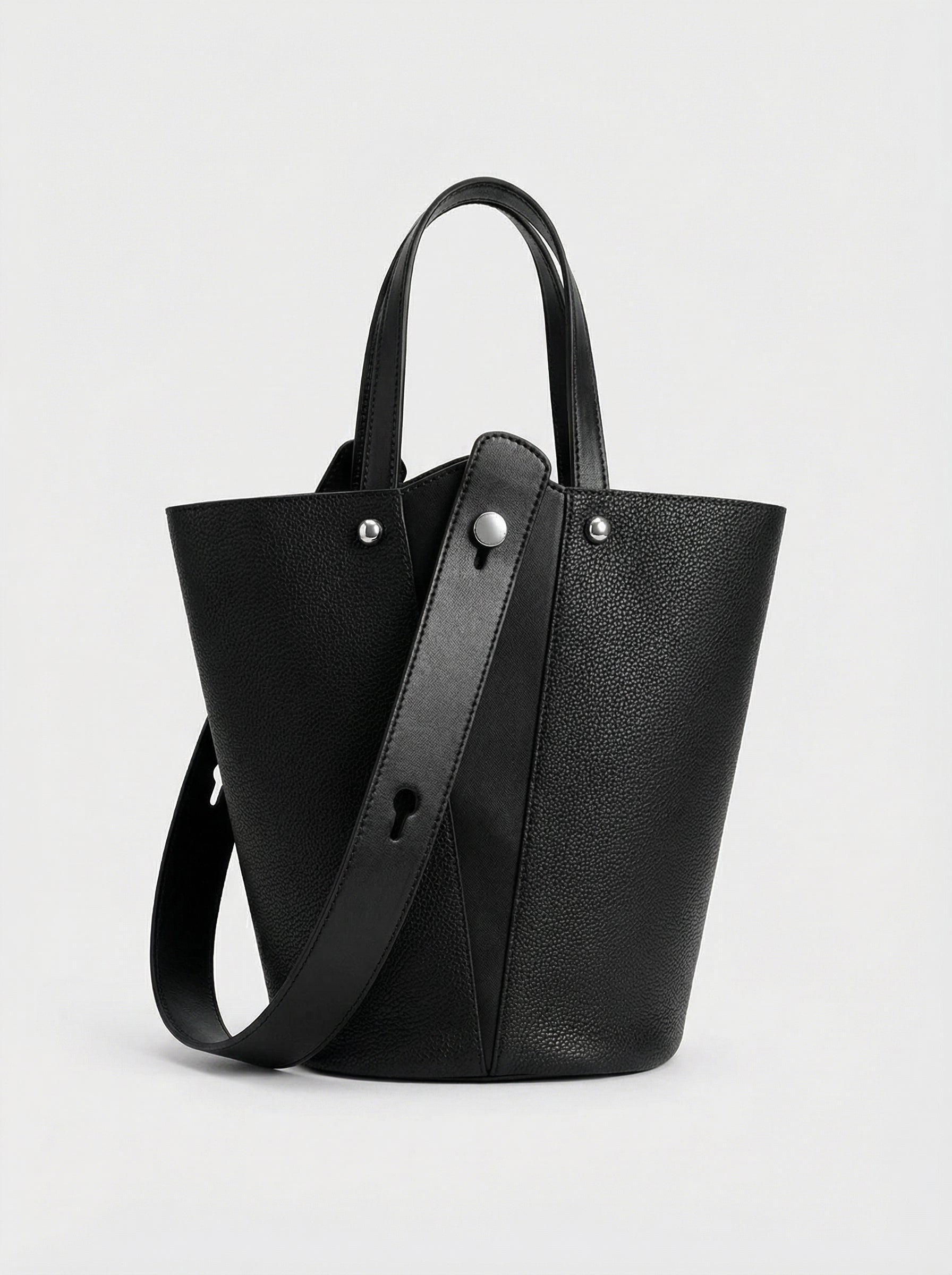 [color:Noir] The Essence - Noir - 1